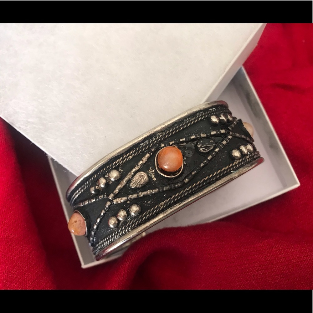Silver metal India cuff